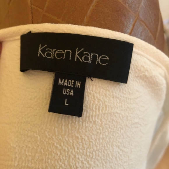 LIKE NEW! Karen Kane Ruffled Poets Blouse, Soft White, Large - Picture 7 of 7